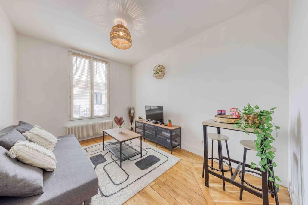 Appartement Cosy Au Calme, Proche De Paris Et Du Rer B 장티이 외부 사진